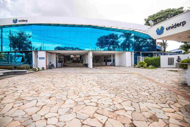 Universidade Anhanguera Uniderp