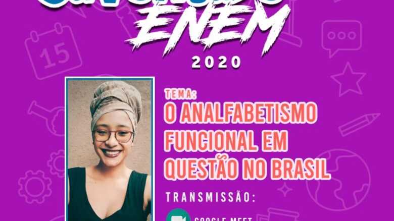 Aula será com a professora de Língua Portuguesa e Inglesa, Karol Minardes