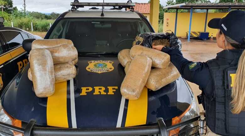 Droga apreendida pela Pol&iacute;cia Rodovi&aacute;ria Federal (PRF)