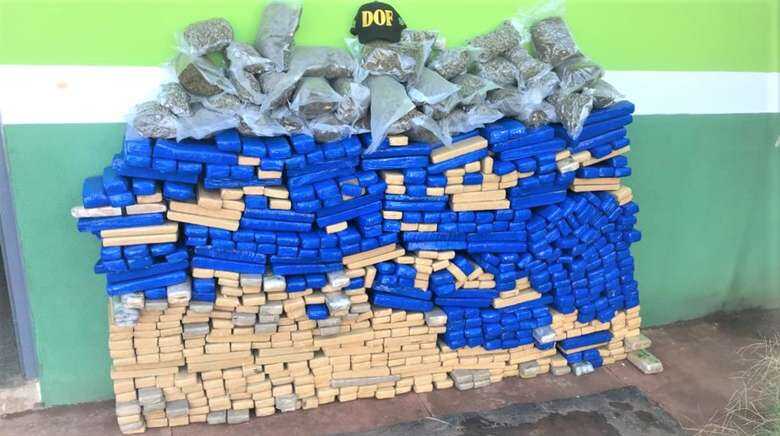 Suspeito foi encaminhado &agrave; delegacia da Pol&iacute;cia Civil em Ponta Por&atilde;