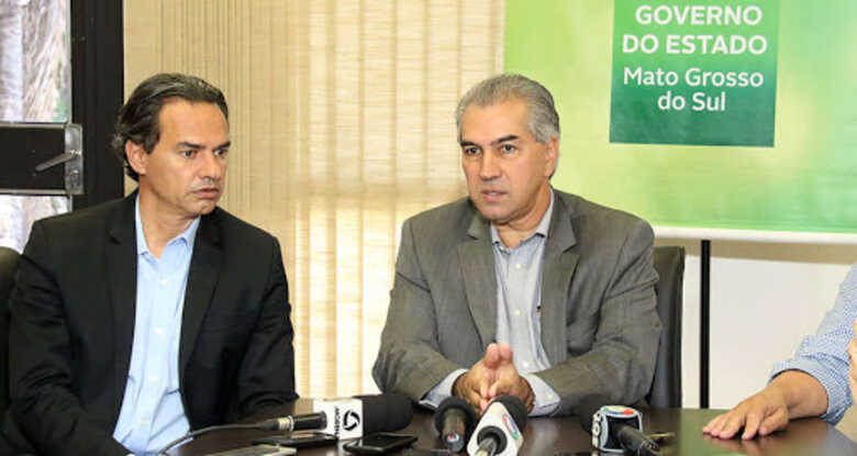 O prefeito Marquinhos Trad e o governador Reinaldo Azambuja