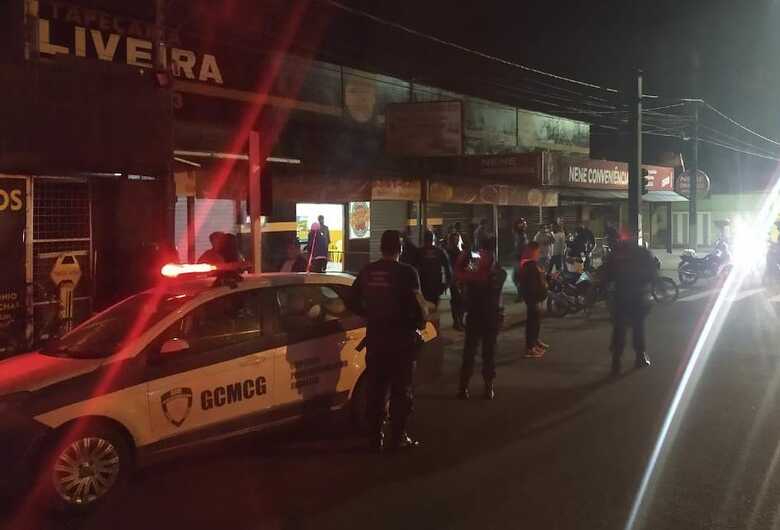 Agentes da Guarda Civil Metropolitana (GCM) durante "Operação Toque de Recolher"