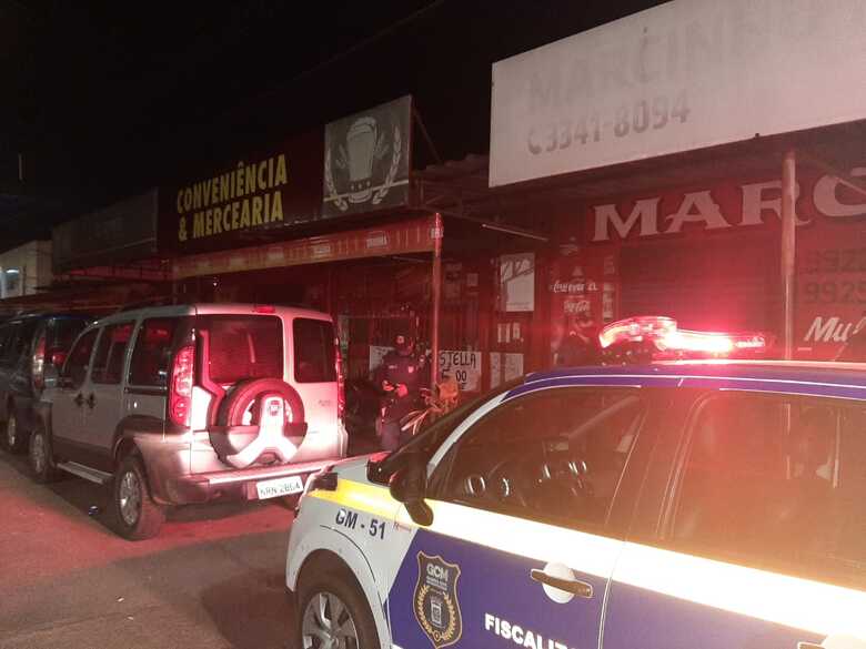Agentes da Guarda Civil Metropolitana (GCM) durante Operação Toque de Recolher