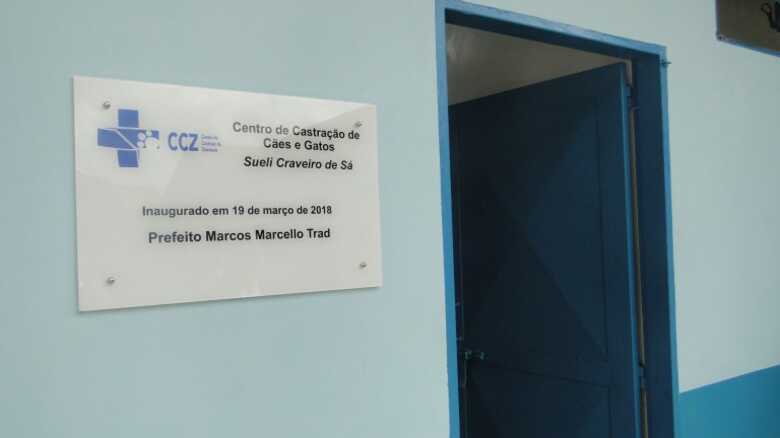 Ao comparecer para a cirurgia, o cidad&atilde;o deve levar o comprovante de resid&ecirc;ncia, documentos pessoais, a guia de pagamento do microchip e o protocolo gerado no ato do agendamento online