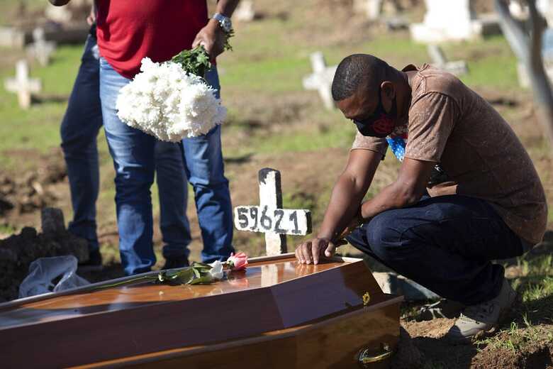 Foram confirmados 1.426.913 casos desde o início da pandemia