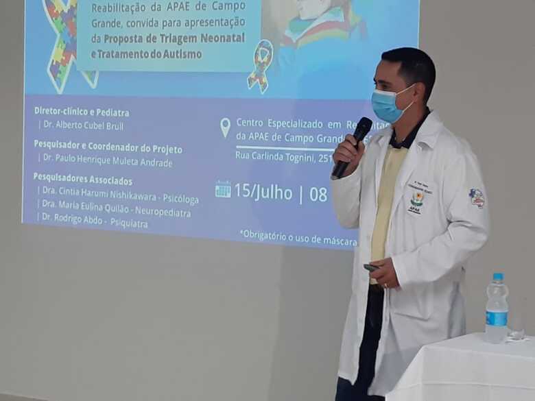 Dr Paulo Muleta, coordenador do desenvolvimento do projeto pela equipe médica do Centro Especializado em Reabilitação da APAE