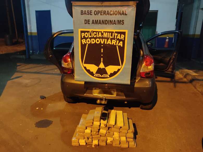 O entorpecente foi apreendido pela Polícia Militar Rodoviária (PMR)