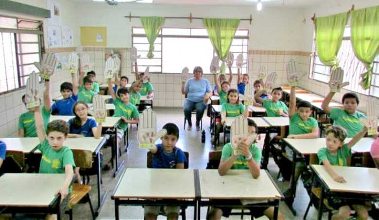 Comissão vai definir estratégias e diretrizes para um retorno seguro das aulas presenciais