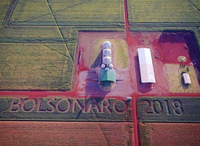O presidente ganhou homenagem na propriedade rural, em 2018