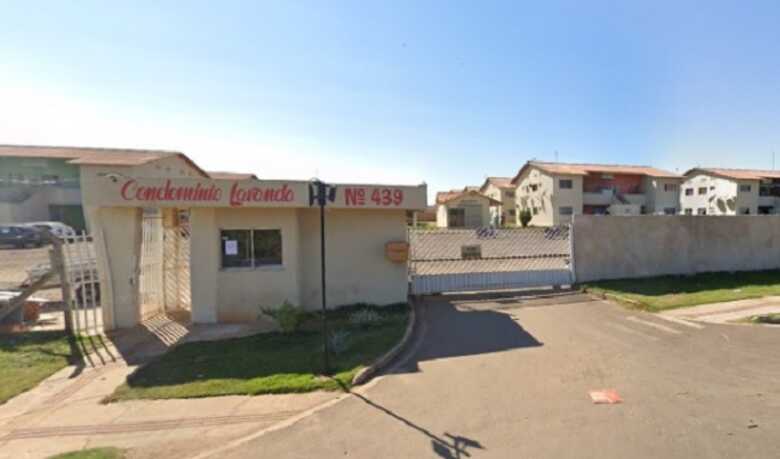 Condom&iacute;nio Lavanda, localizado na rua Estaticia, no Jardim Carioca