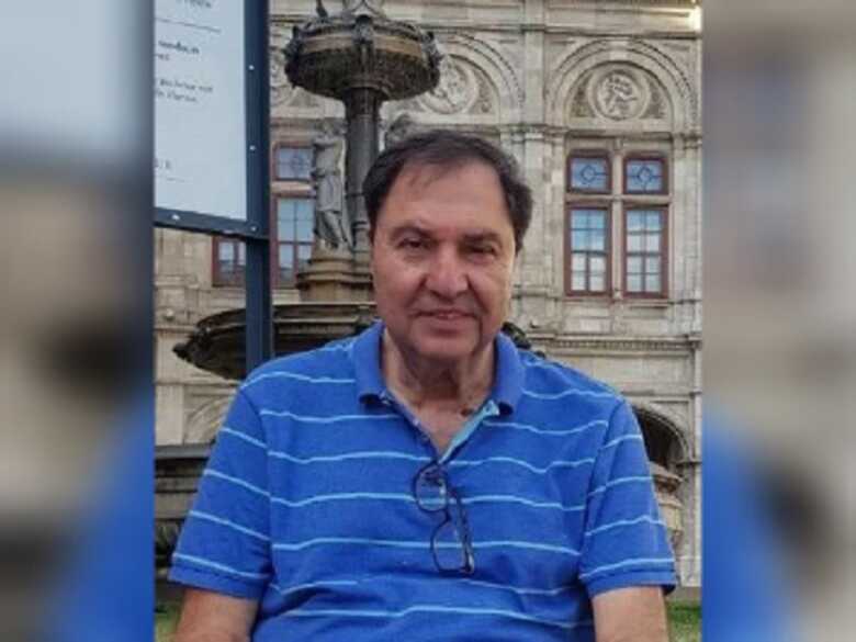 Pierre Adri foi editor da Revista Destaque e comentarista pol&iacute;tico