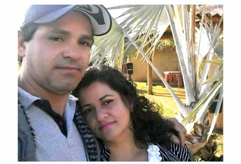 Leandro Marques de Oliveira (44 anos) e Neia Oliveira (41)