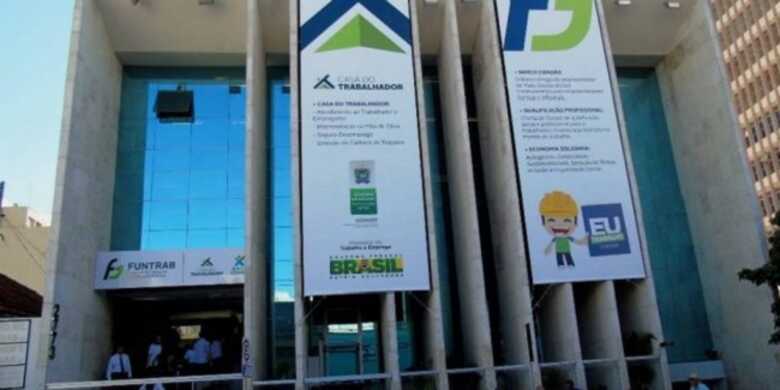 Os interessados devem se cadastrar na Funtrab, com RG, CPF e Carteira de Trabalho