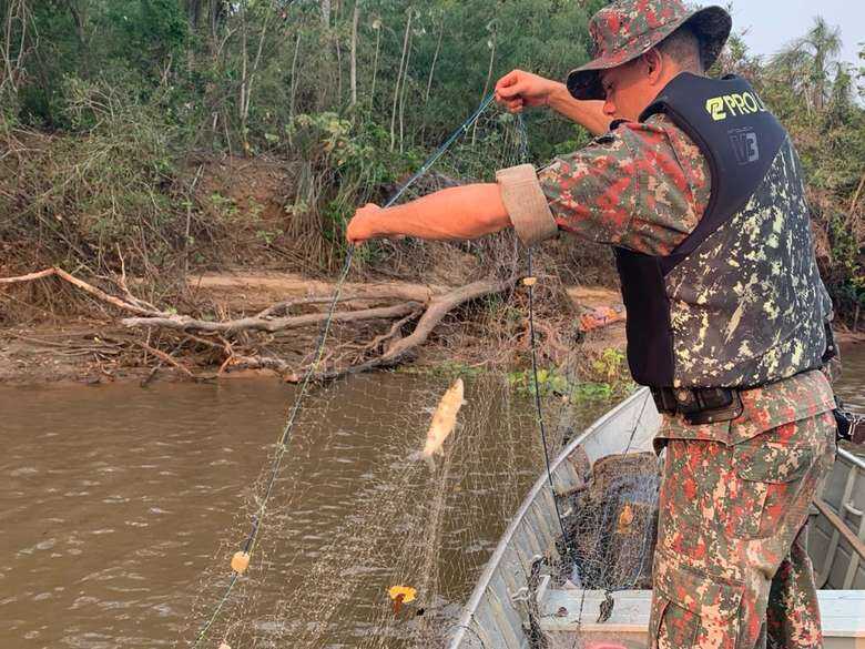 Ação conjunta inicia hoje operação para coibir atividades ilegais no rio Paraná