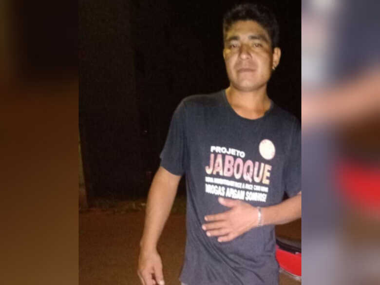 Aueliton Gonçaves Cardoso de 29 anos saiu de casa após brigar com o rapaz com quem divide a residência