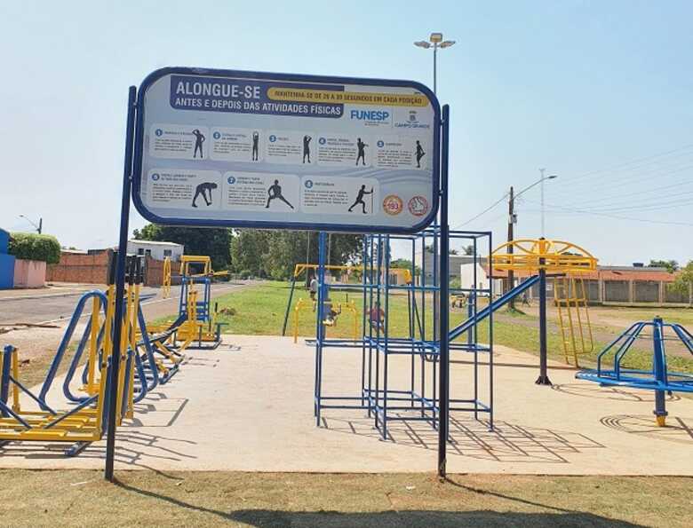 Academia ao ar livre é inaugurada no bairro Serradinho