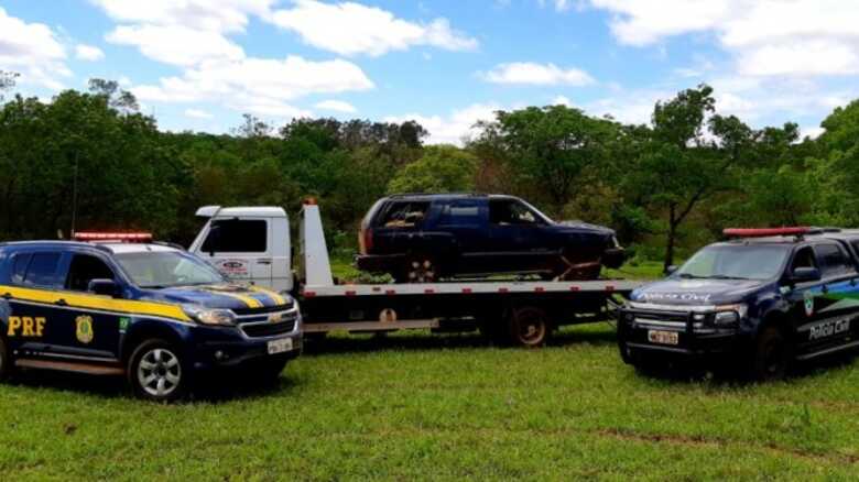 O preso, a droga e o ve&iacute;culo foram encaminhados para a Pol&iacute;cia Judici&aacute;ria local