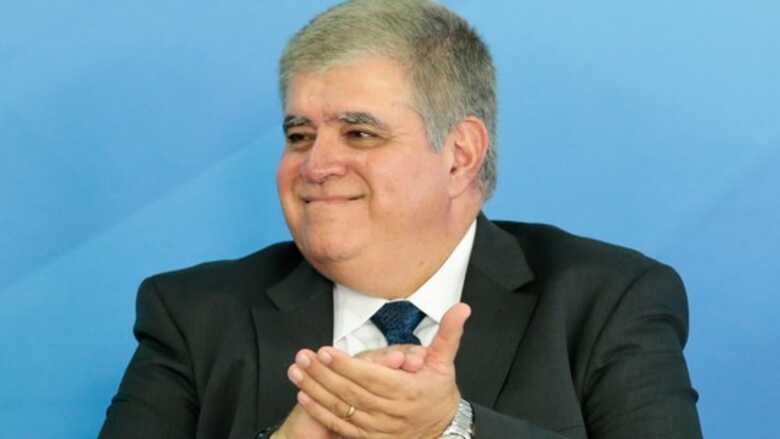 Em artigo ex-ministro elogia candidatos pela camapanha de 2020