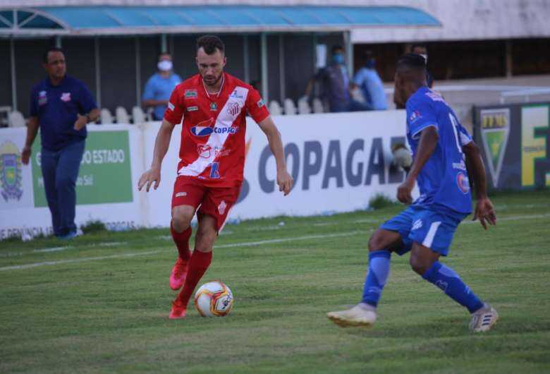 Quem avan&ccedil;ar para a final, vai encarar o Esporte Clube &Aacute;guia Negra