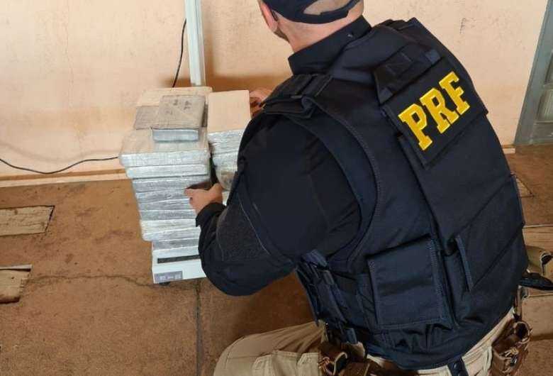 Idoso é preso com 44 kg de cocaína em MS