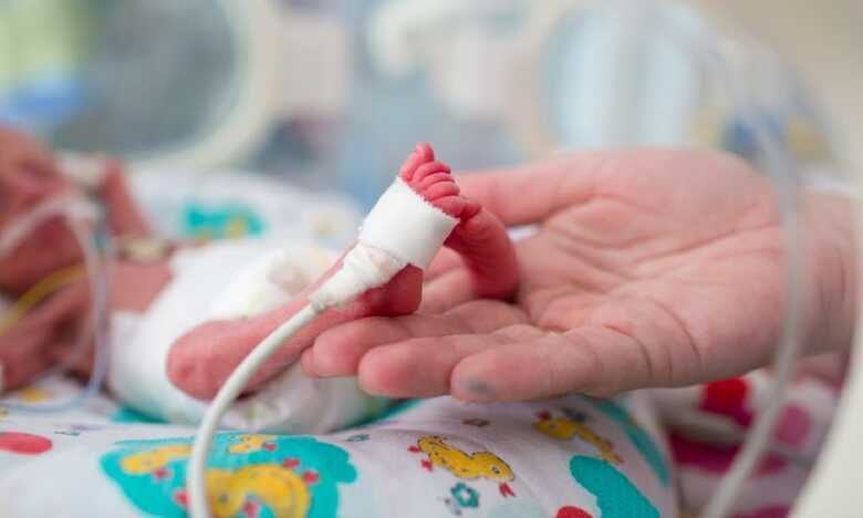 A prematuridade está ligada a 53% dos óbitos no primeiro ano de vida.