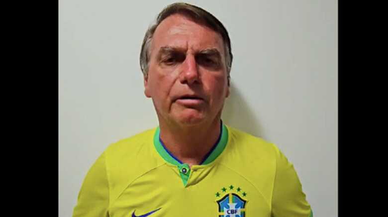 Bolsonaro gravou vídeo para as redes sociais