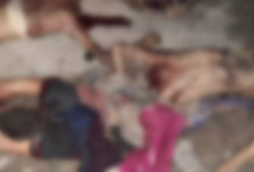 Presos com as cabeças arrancadas