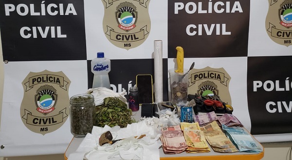 Casal é Preso Em Flagrante Por Suspeita De Tráfico De Drogas Jd1 Notícias 3235