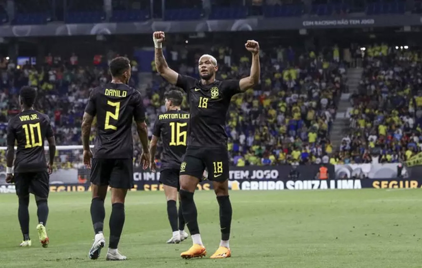 De preto, Brasil vence Guiné por 4 x 1 - JD1 Notícias